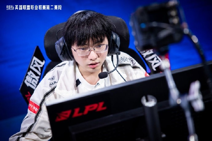 LPL发布AL赛后返图：乘风破浪，越战越勇，恭喜AL拿下胜利！